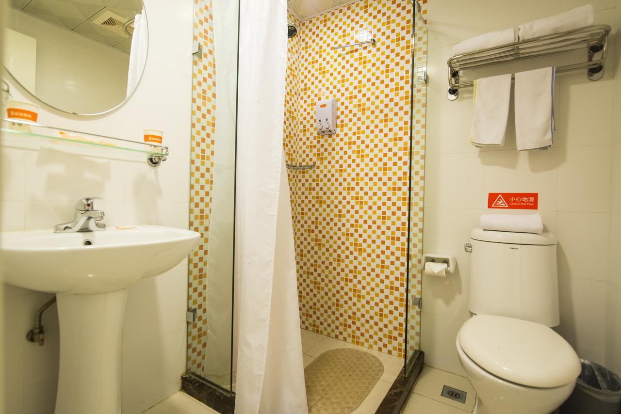 Home Inn Guiyang Zunyi Road Guiyang (Guizhou) Exterior foto