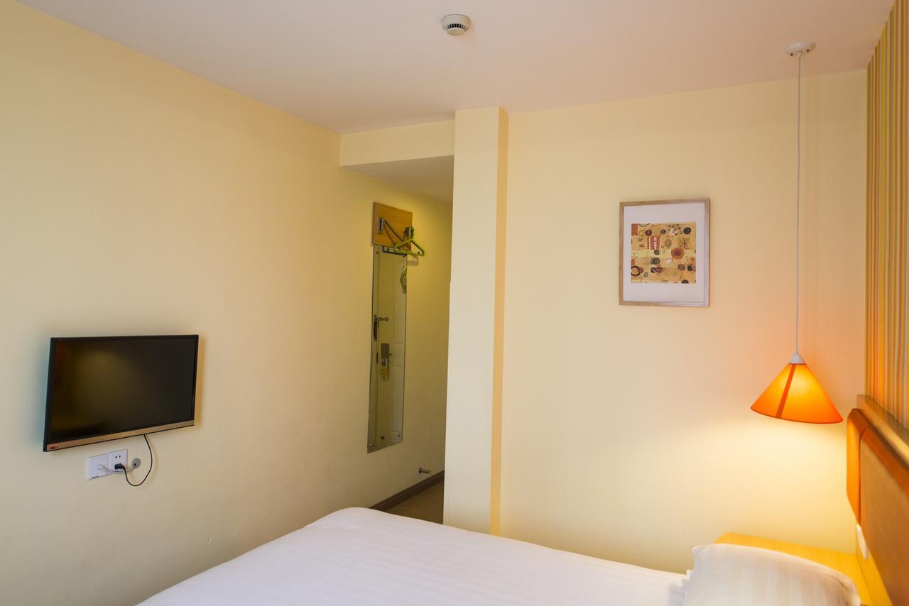 Home Inn Guiyang Zunyi Road Guiyang (Guizhou) Exterior foto